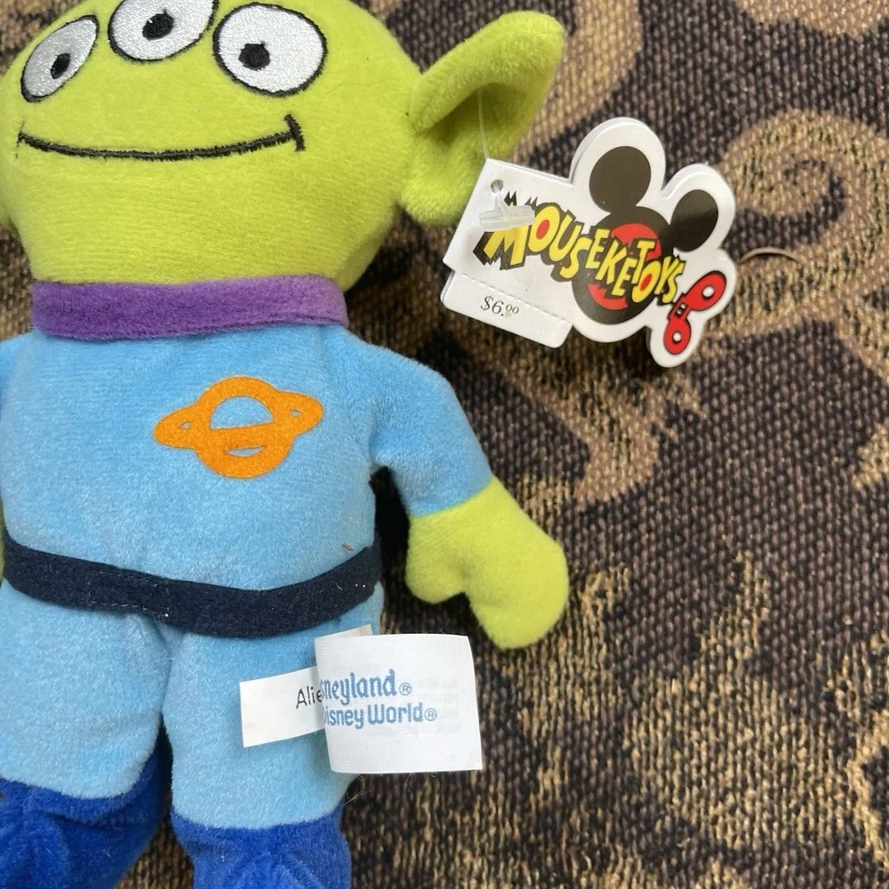 Disney Mouseketoys Toy Story Alien 8